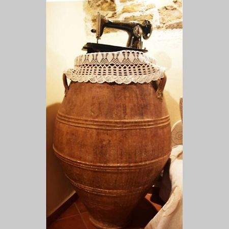 Traditional Cretan Stone House In The Center Of Crete Litos Екстериор снимка
